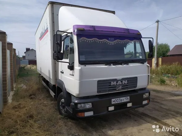 Грузовой фургон MAN