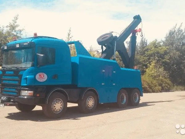 Грузовой эвакуатор Scania 8х4