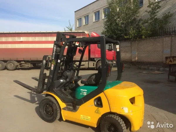 Вилочный погрузчик Komatsu FG15T-21