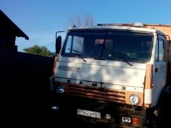 Самосвал КамАЗ 55102