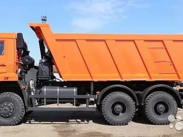 Самосвал КамАЗ 6522-6011-53