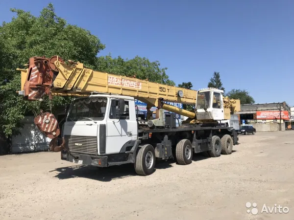 Автокран Ивановец КС-6973 на шасси МЗКТ