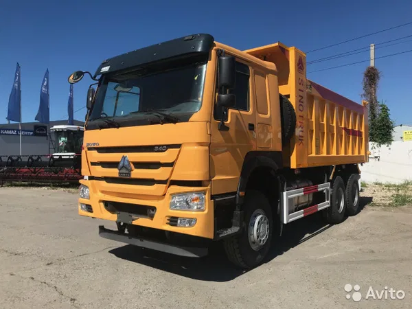 Самосвал HOWO HW76