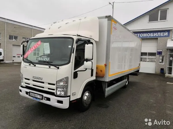 Изотермический фургон Isuzu ELF NQR 90