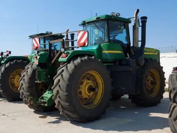 Трактор John Deere 9420