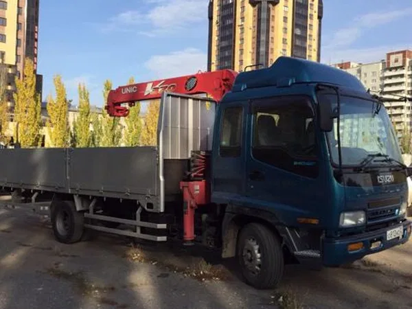 Бортовой грузовик с КМУ ISUZU