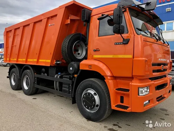 Самосвал КамАЗ 6520