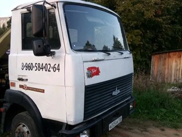 Бортовой грузовик с КМУ МАЗ БАКМ-890
