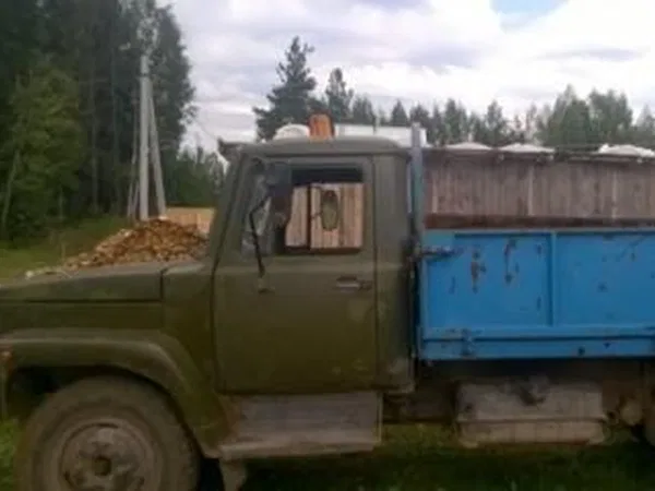 Бортовой грузовик ГАЗ 3307