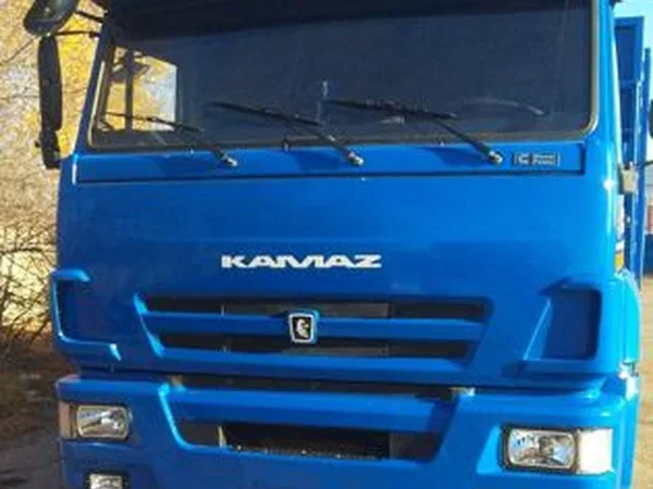 Бортовой грузовик КамАЗ 65117