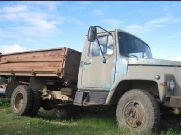 Самосвал ГАЗ-САЗ 3507