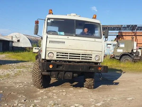 Седельный тягач Камаз 44108 гидрофицированный