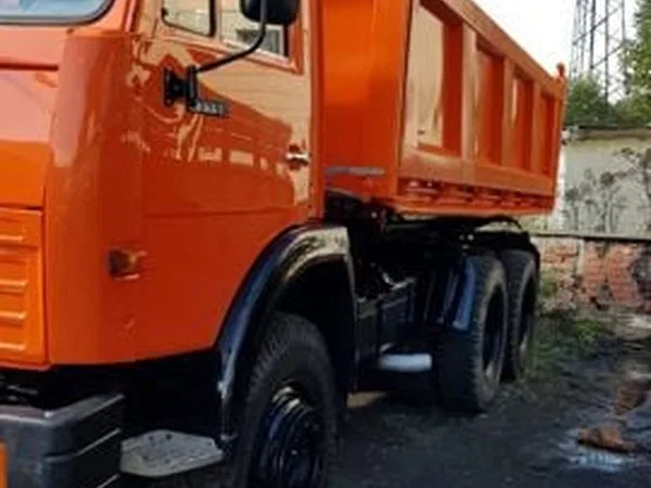 Самосвал КамАЗ 45142