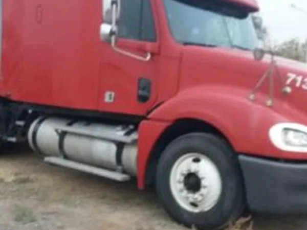 Седельный тягач Freightliner