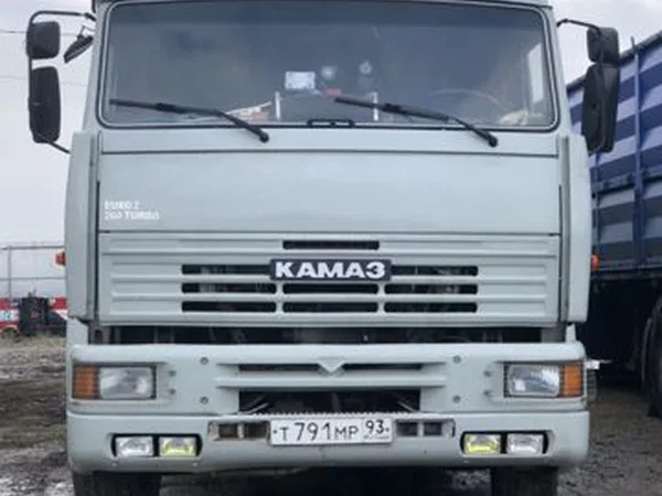 Зерновоз КамАЗ 65117 с прицепом СЗАП 83053