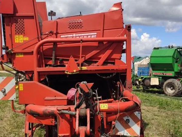 Картофелеуборочный комбайн Grimme DR1500