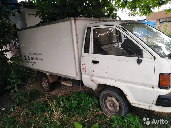 Изотермический фургон Toyota Lite Ace