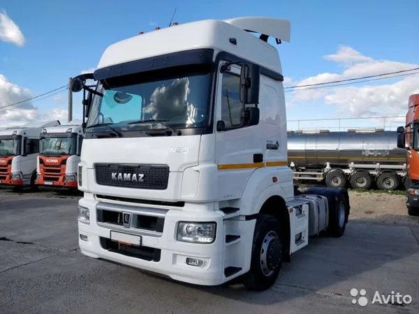 Седельный тягач Камаз 5490 NEO