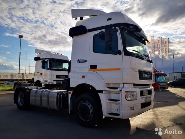 Седельный тягач Камаз 5490 NEO