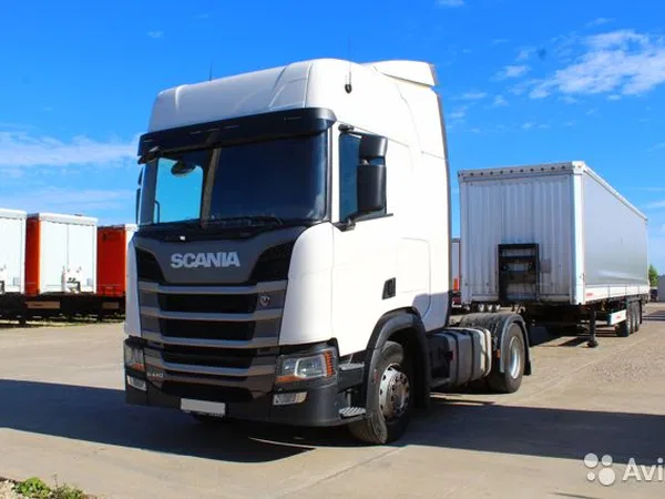 Седельный тягач Scania R440