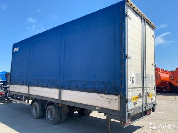 Тентованный прицеп Schmitz Cargobull