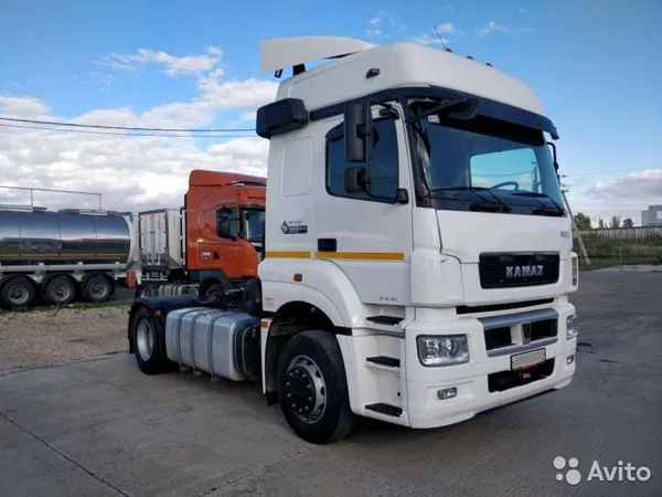 Седельный тягач Камаз 5490 NEO