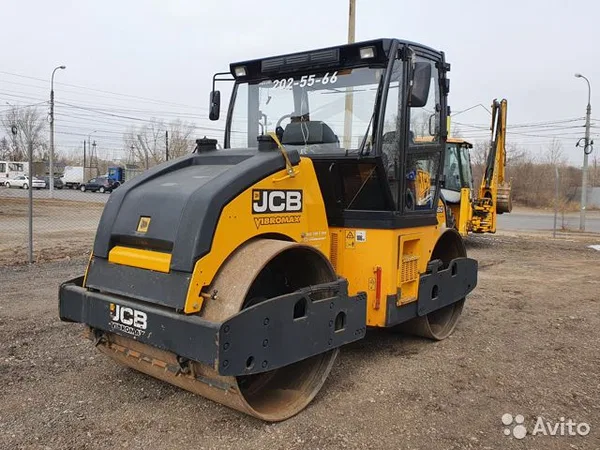 Двухвальцовый каток JCB Vibromax VMT 860