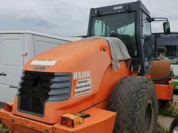 Грунтовый каток HAMM 3518