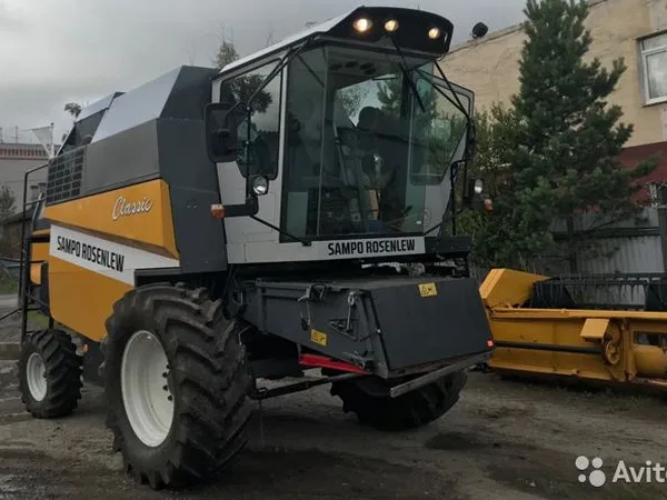 Зерноуборочный комбайн Sampo Rosenlew SR 2065