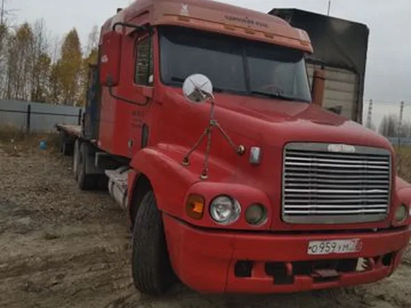 Седельный тягач Freightliner