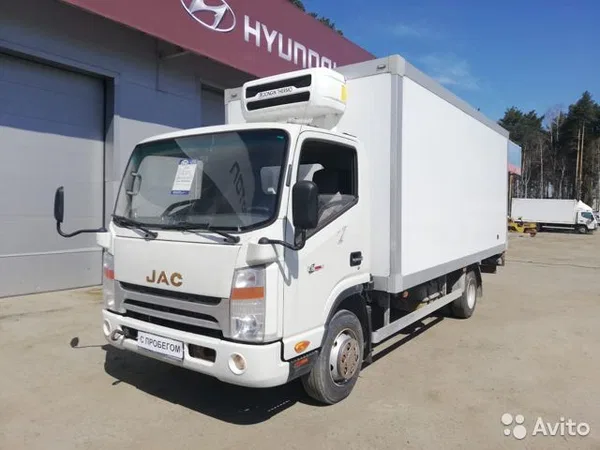 Рефрижераторный фургон JAC N75