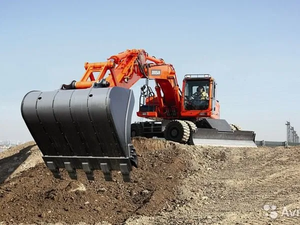 Колесный экскаватор Doosan DX190WA