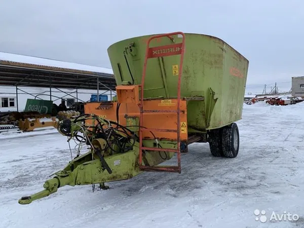 Кормораздатчик Хозяин СРК-14В