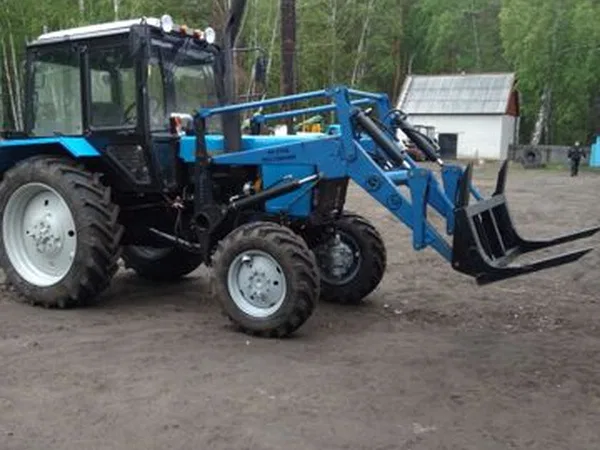 Навесной погрузчик (КУН) Магнус (Magnus) ПКУ-0,8