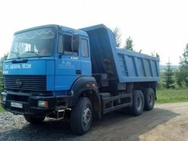 Самосвал УРАЛ 63685