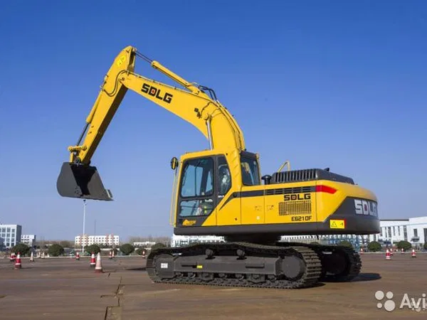 Гусеничный экскаватор SDLG E6210F