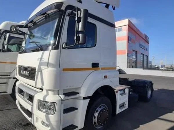 Седельный тягач Камаз 5490 NEO 2