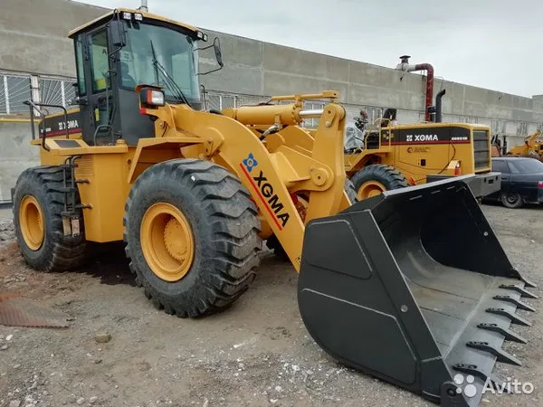 Фронтальный погрузчик XGMA XG955H