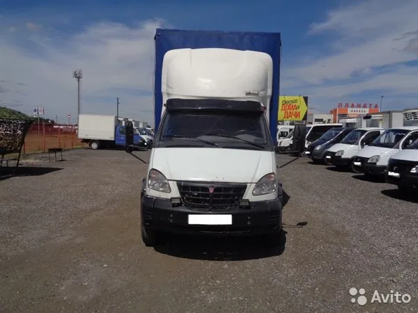 Тентованный автомобиль ГАЗ Валдай 3310