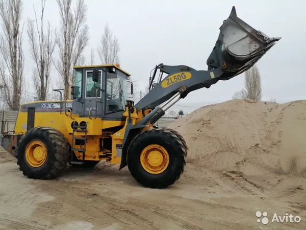 Фронтальный погрузчик XCMG ZL50G