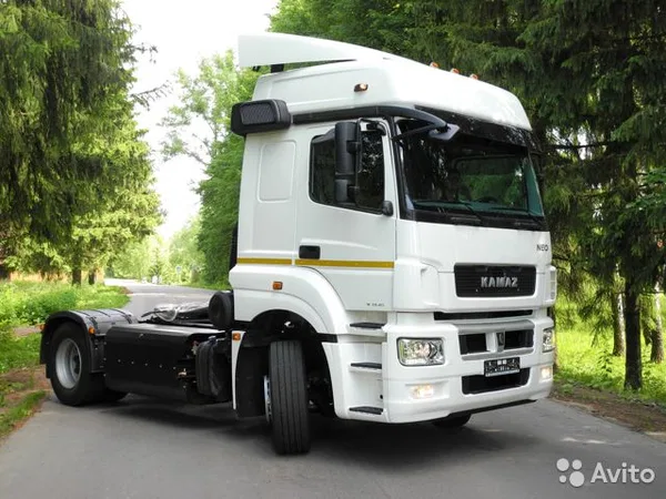 Седельный тягач Камаз 5490 S5 NEO Газодизель