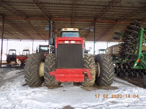 Трактор Buhler Versatile 2375