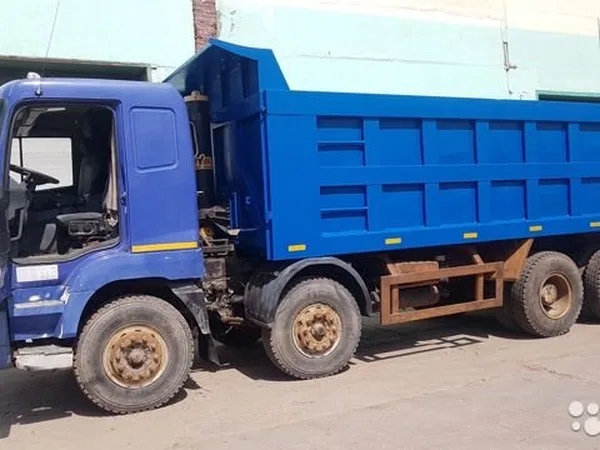 Самосвал CAMC