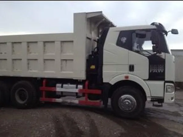 Самосвал FAW CA3250