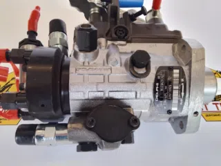 Насос топливный тнвд Delphi 9323A260G (320/06929)