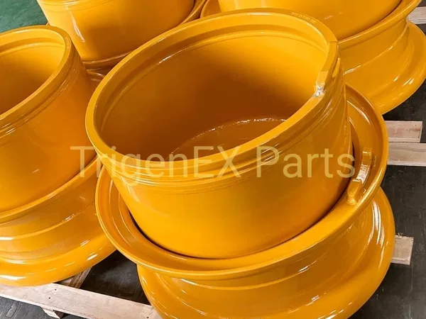 Продам новый обод колеса в сборе (561-30-81101) для Komatsu WA380