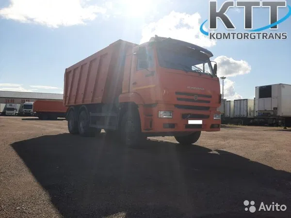 Самосвал КамАЗ 6520 (023)