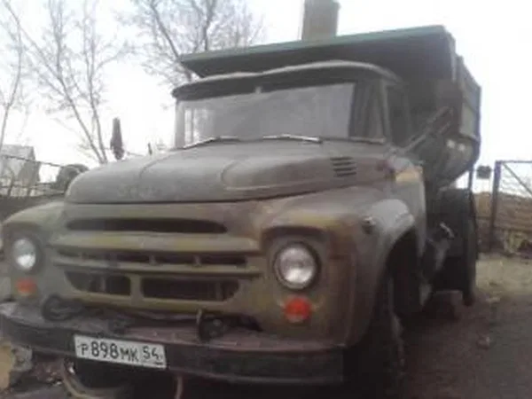 Самосвал ЗИЛ ММЗ 555