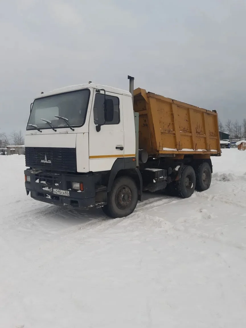 Самосвал МАЗ 6501А5-370-011