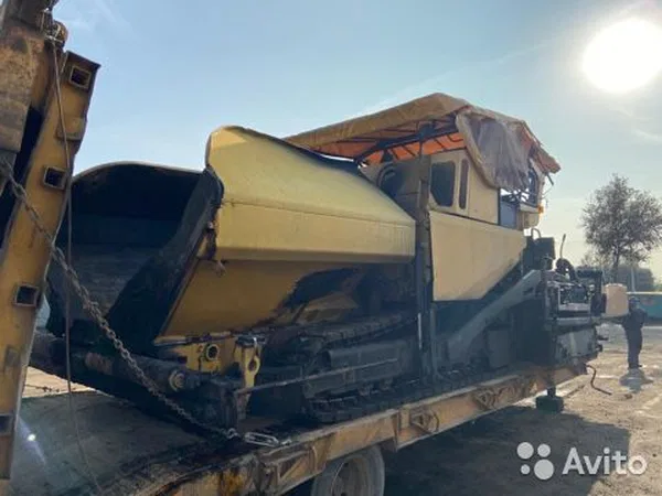 Асфальтоукладчик Demag DF135C